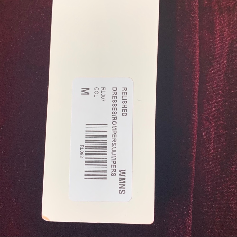 Relished Velvet Midi Dress - Picture 11 of 11